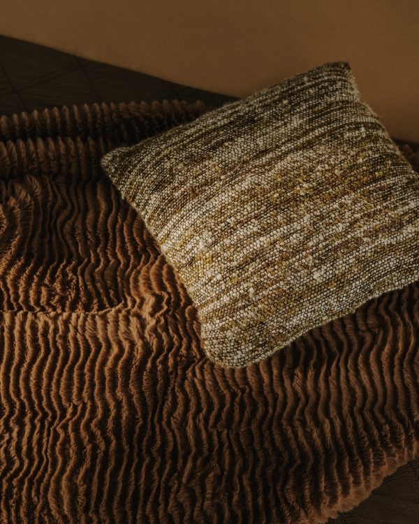 Чехол на подушку Yadit из зеленой вискозы и хлопка 45 x 45 см — изображение 3