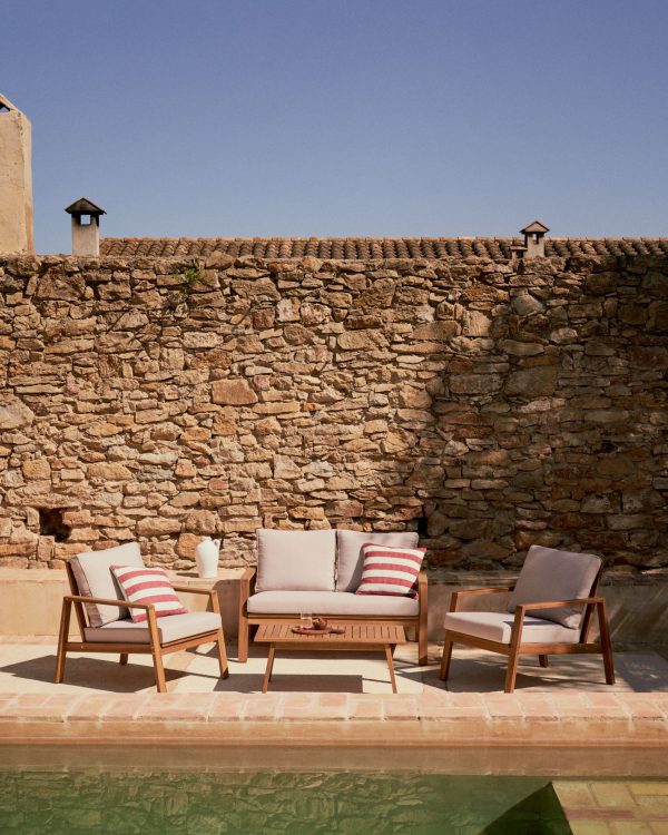 2 кресла и журнальный столик из массива акации