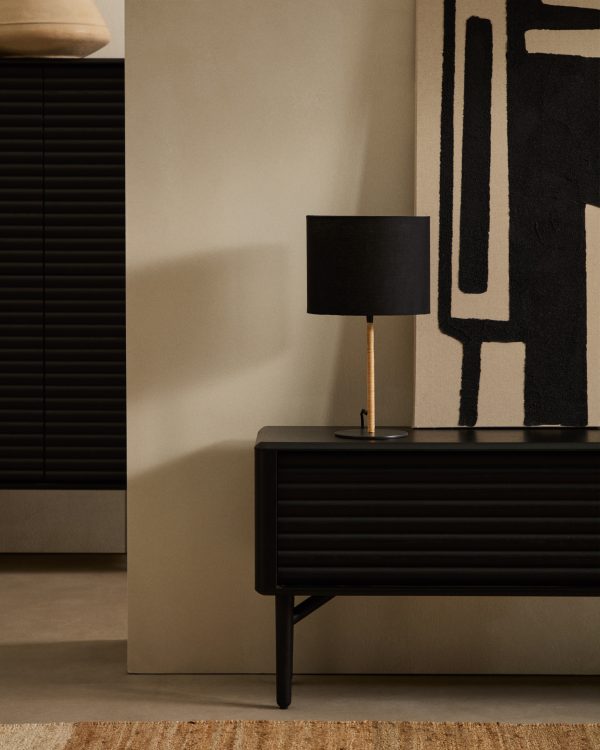 Настольная лампа Pina из металла и ротанга с черным хлопковым абажуром — изображение 2