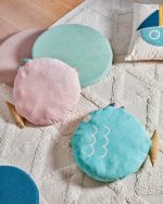 Подушка Delmare из 100% хлопка в форме рыбы розовая Ø 45 см — изображение 2