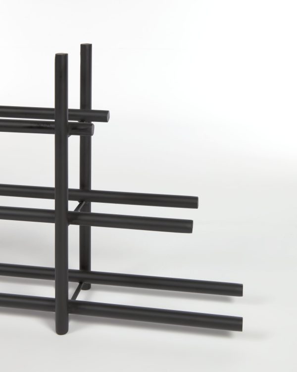 Shizu Винная полка из черного металла — изображение 2