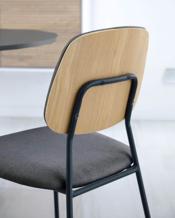 Стул Benilda темно-серый с дубовым шпоном и сталь с черной отделкой — изображение 3