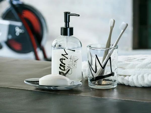 Дозатор для мыла Graffity прозрачный — изображение 3