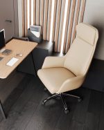 Кресло руководителя TopChairs Viking NEW бежевое — изображение 3