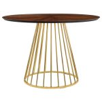 с золотистыми ножками