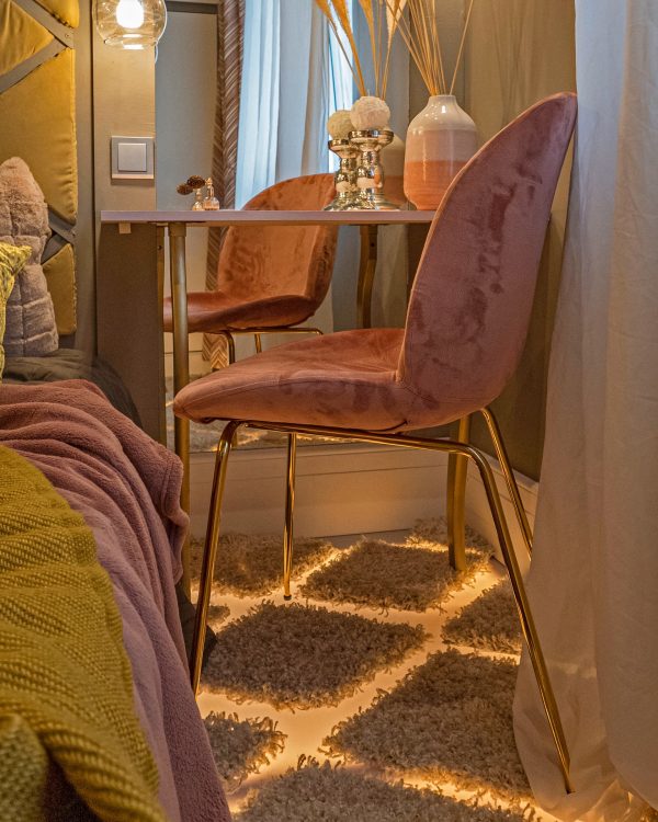 Стул Beetle пудровый — изображение 3