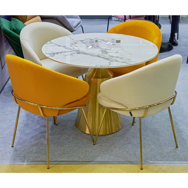 Стул-полукресло Emil горчичный с золотыми ножками — изображение 2