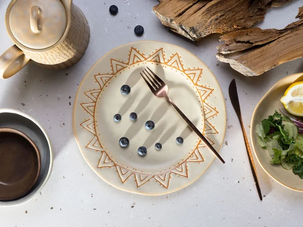 Тарелка Quaint Village 26см бежевый — изображение 3