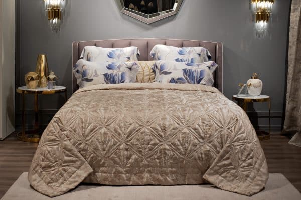 121GD-14612 Покрывало Houston Кристалло 260*260 со стежкой