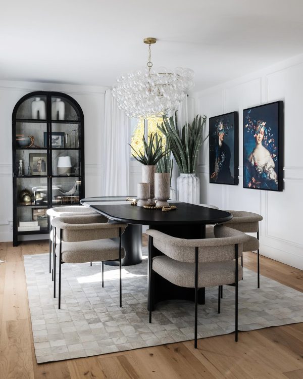 bezhevyj-mjagkij-stul-jebbi-1 Бежевый мягкий стул “Эбби” — изображение 2