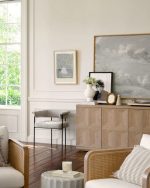 Бежевый мягкий стул “Эбби” — изображение 4