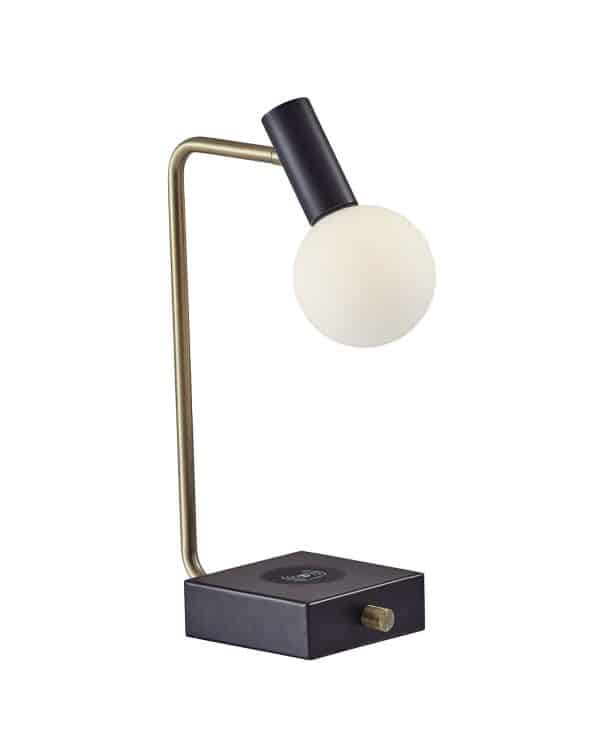 Настольная лампа “Ньют” с беспроводной зарядкой