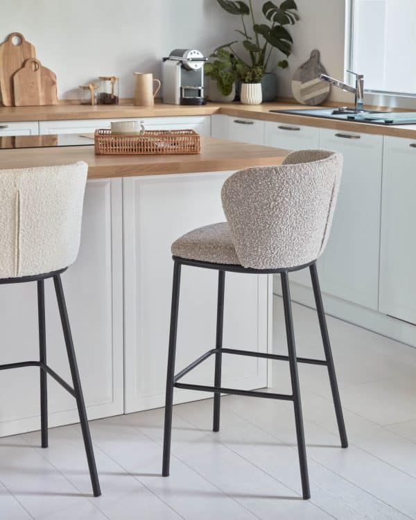 Полубарный стул Ciselia из серой ткани букле и черного металла 65 см — изображение 3