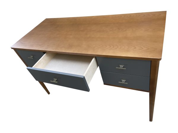 Кабинетный стол узкий — изображение 4