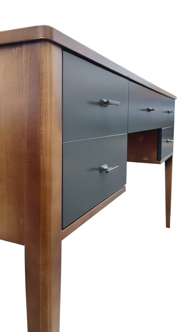 Кабинетный стол — изображение 5