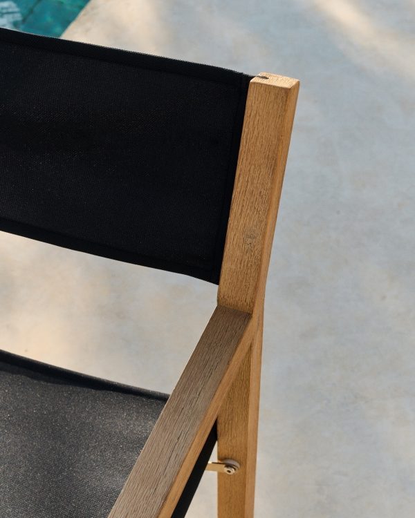 Складное уличное кресло Vilara из акации и текстиля черного цвета — изображение 3