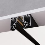 ST1047.439.02 Профиль для монтажа 48 под натяж. потолок ST-Luce Черный L3000мм (Заглуш внеш 2 в ком) SKYLINE 48+ — изображение 2