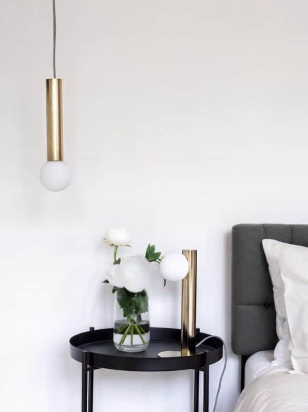 Золотой подвесной светильник “Кло”