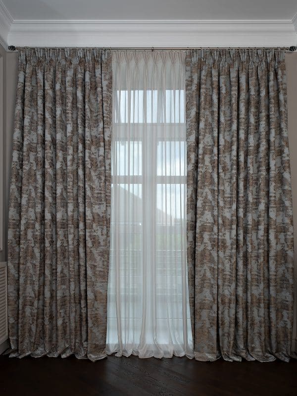 121GD-00013 Портьера Bromley голубой 300*260