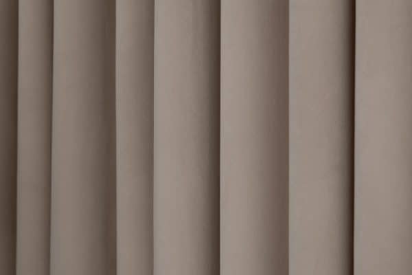 121GD-00118  Портьера Silkу 5 бежевая на подкладе 300*260 — изображение 2