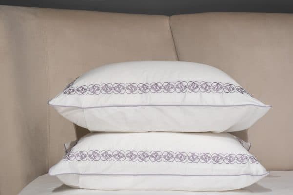 130HB-00711 Комплект наволочек сатин вышивка Фиори