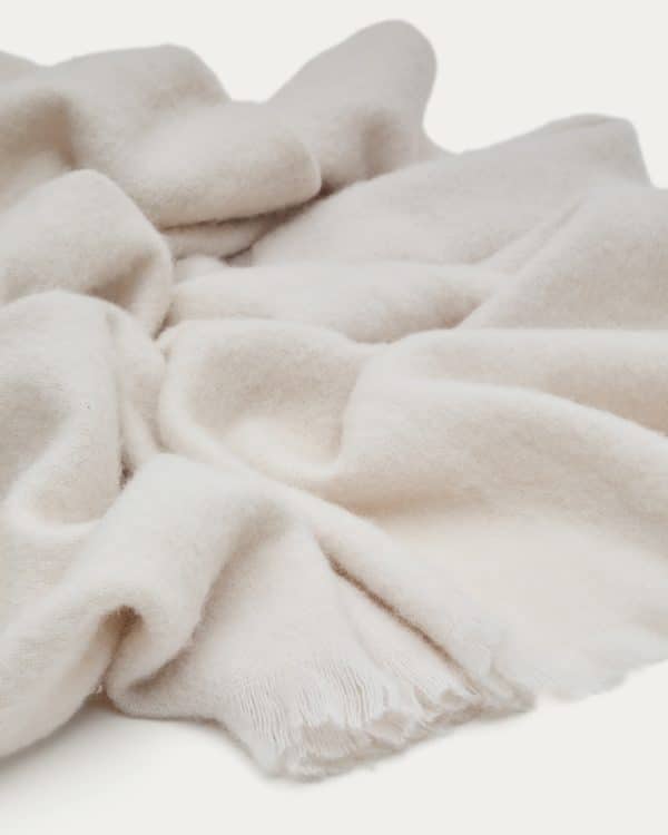 Hura Плед из шерсти цвета экрю с оборками 170 х 130 см — изображение 4