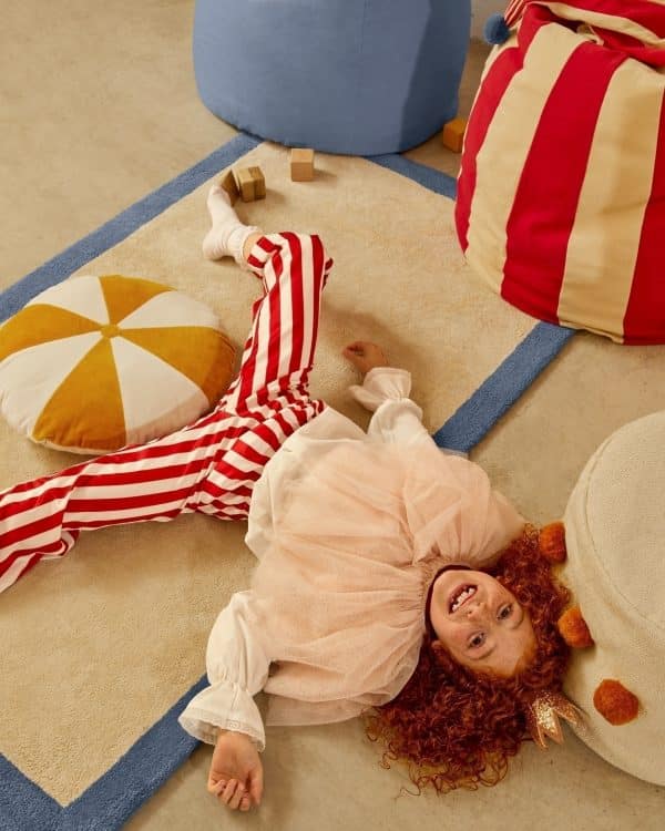 Odet Круглая подушка из 100% хлопка бело-горчичная — изображение 4