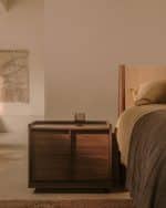 Прикроватная тумбочка Onix 2 ящика шпон ореха в темной отделке 60 x 59 см — изображение 2
