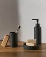Sisel Дозатор для мыла из искусственного камня черного цвета — изображение 2