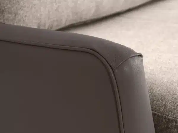 Диван Ispani трёхместный коричневый — изображение 5