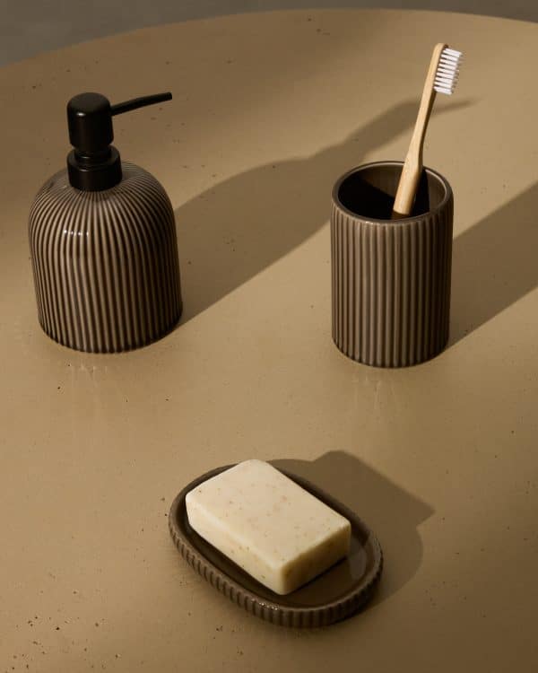 Дозатор для мыла Selime керамика коричневого цвета — изображение 2