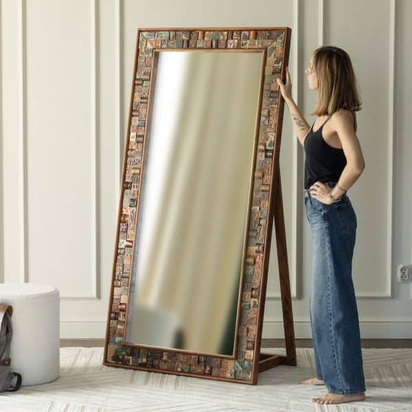 Деревянное зеркало, САРИКА 5 с подставкой — изображение 4