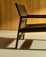 Кресло Jan из переработанной кожи темно-коричневого цвета и ясеня в ореховом цвете — изображение 4