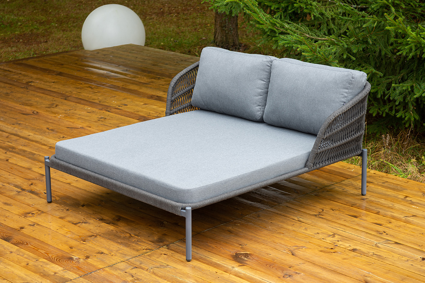 "Позитано" лежак плетеный из роупа "Позитано" лежак плетеный из роупа