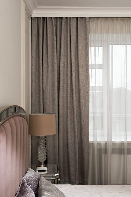 121GD-00026 Портьера Gloss беж 275*260