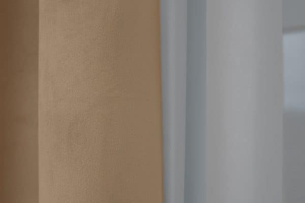 121GD-00027 Портьера Silkу 6 бежевая димаут 275*260 — изображение 3