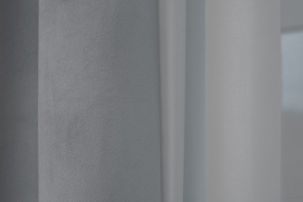 121GD-00029  Портьера Silkу 30 голубая димаут 300*260 — изображение 3