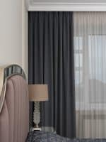 121GD-00031 Портьера Silkу 46 серая димаут 300*260