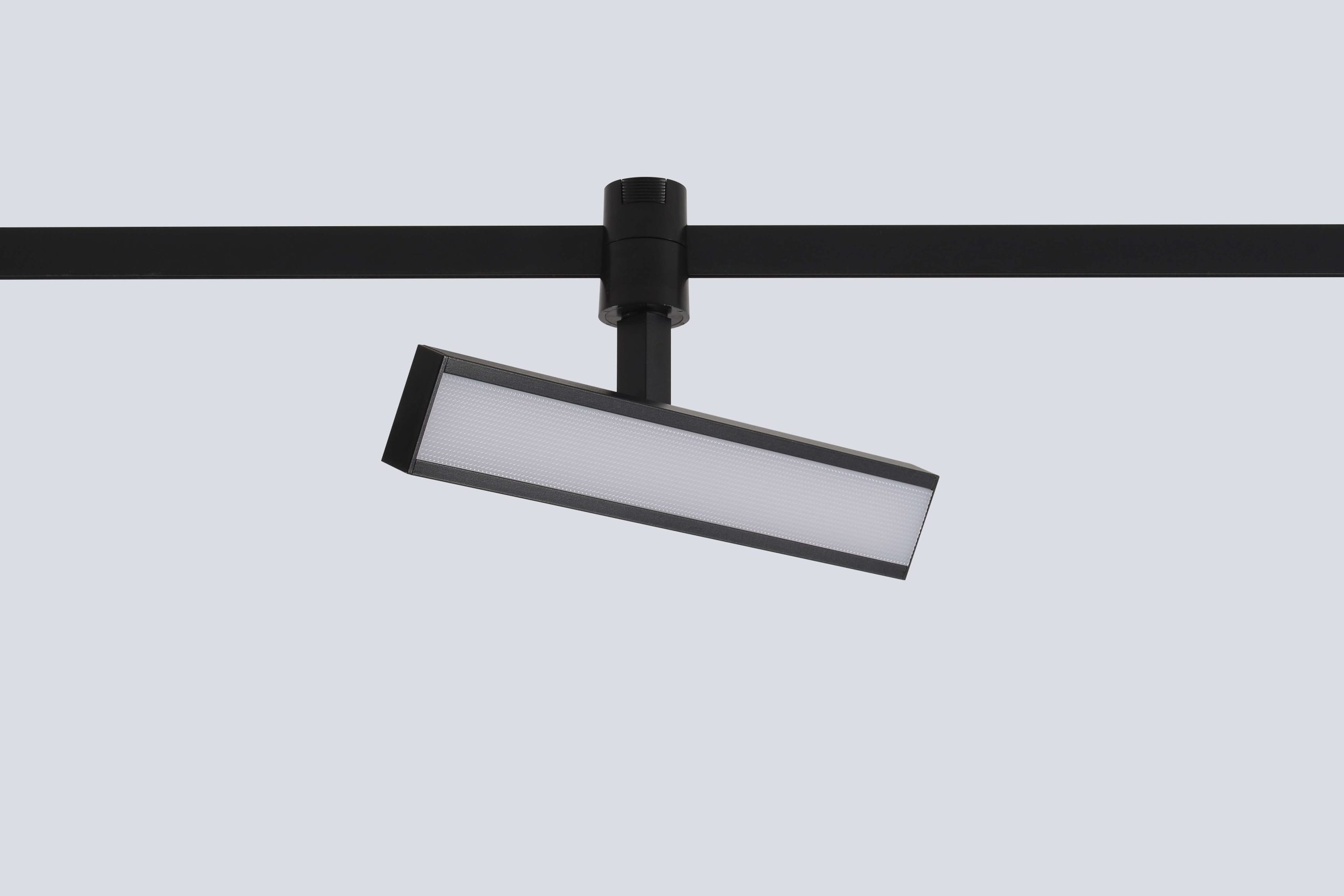 491629- Светильник трековый для гибкой магнитной системы Crystal Lux CLT 0.37 001 10W BL SMART