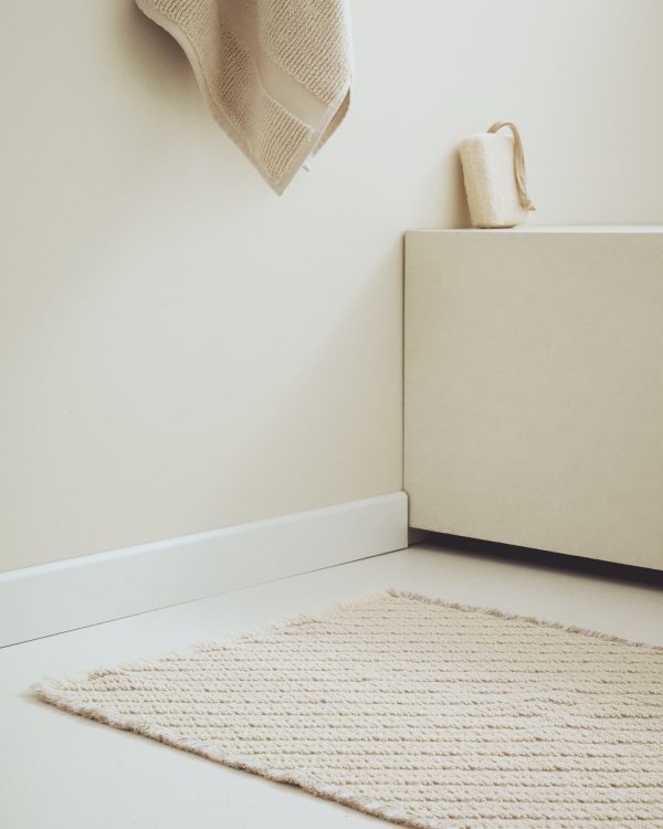 Коврик для ванной Janu из 100% хлопка жаккард цвета экрю 50 x 70 см — изображение 2