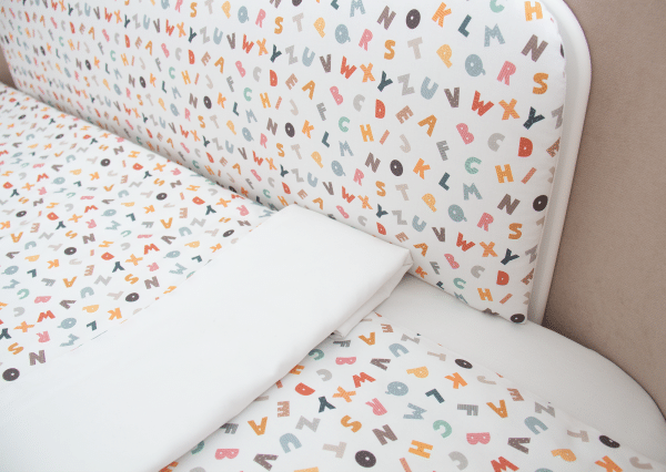 пододеяльник 90*110 см «Разноцветные буквы» (сатин)