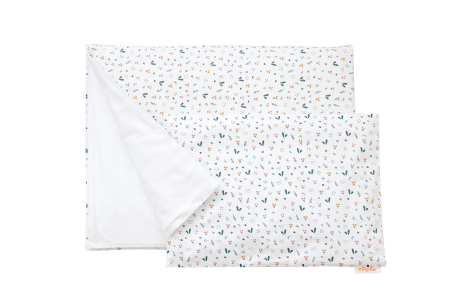 Постельное бельё в детскую кроватку. Состав: наволочка 40*32 см