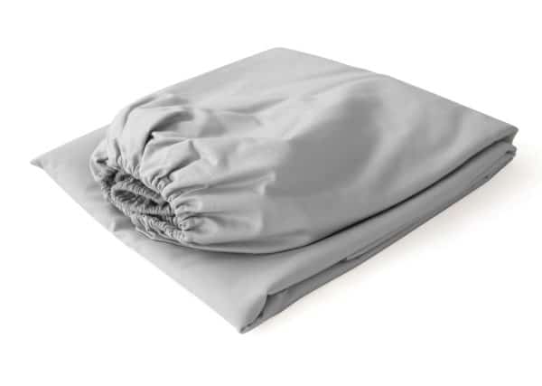 Простынь на резинке для кровати 140*200 см (серый, сатин) — изображение 3