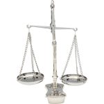 Объект декоративный Scale 23 см