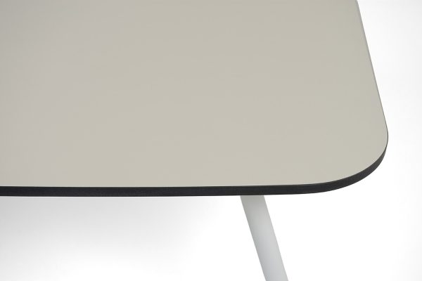 каркас белый муар