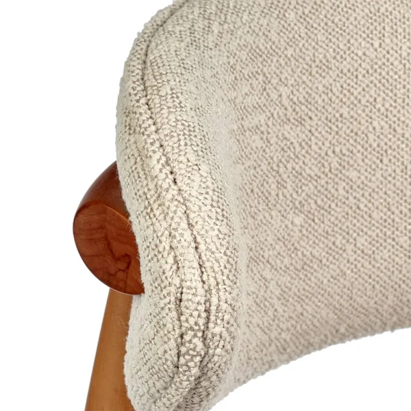 Стул полубарный Lucas латте букле с ножками цвета орех — изображение 5