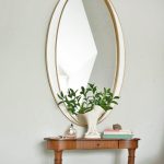Овальное зеркало в белой раме Дита DWM250225PND LouvreHome