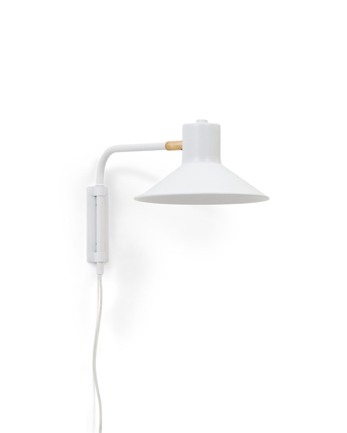 PLASS Настенный светильник металлический белый AA2386R05 — изображение 4
