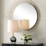 Золотое зеркало настенное Уго DWM829031RJ LouvreHome