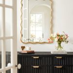 Зеркало в золотой раме Стаггер DWM030425PND LouvreHome